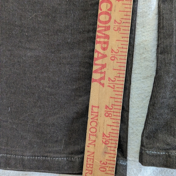 LOFT Modern Straight fine corduroy pants, jeans. Dark Taupe. Size 28/6 - Picture 5 of 6